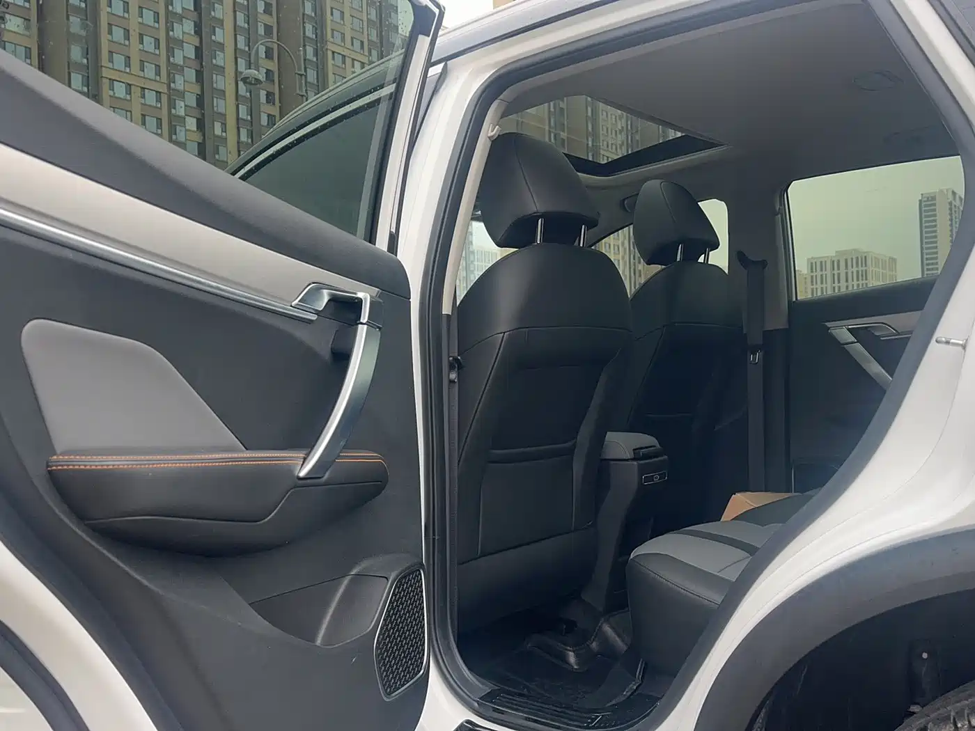 GEELY AUTOMOBILE BINYUE