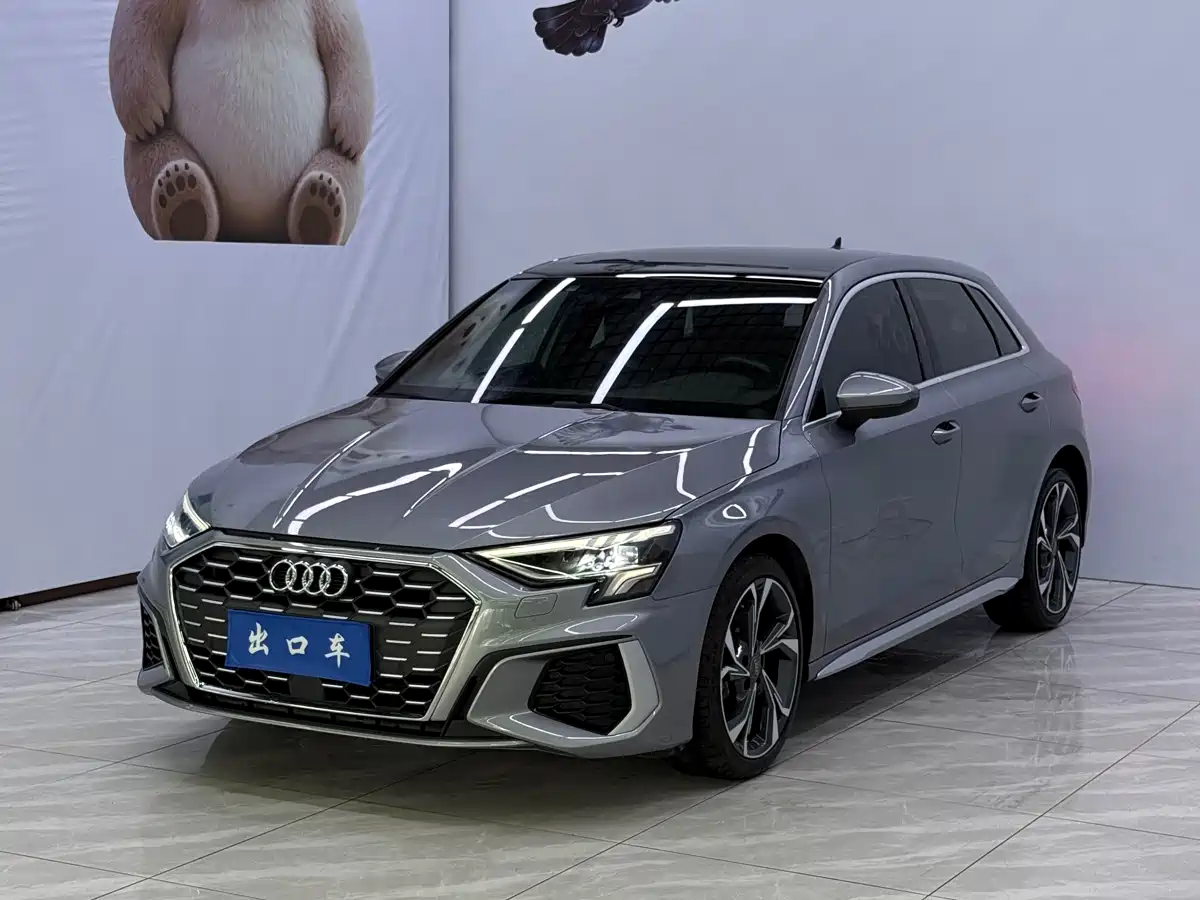 Audi A3 2022 Sportback 35 TFSI Luxury Sport