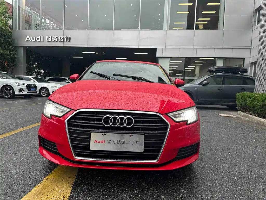 Фото 2 - Audi A3