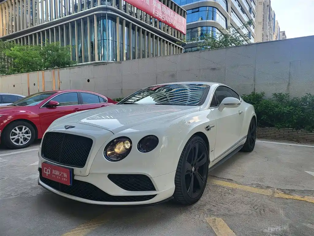 Фото 1 - Bentley Continental