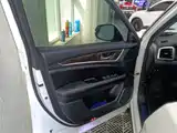 Фото 7 - Honda UR-V