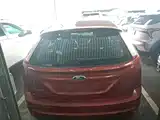 Фото 6 - Ford Focus
