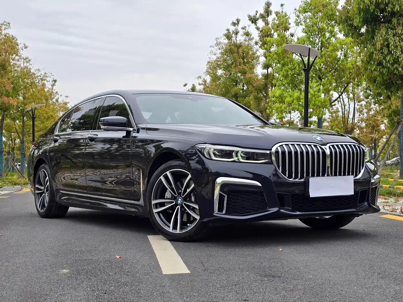 BMW 7 Series 2019 730Li M Sport Package фото 3