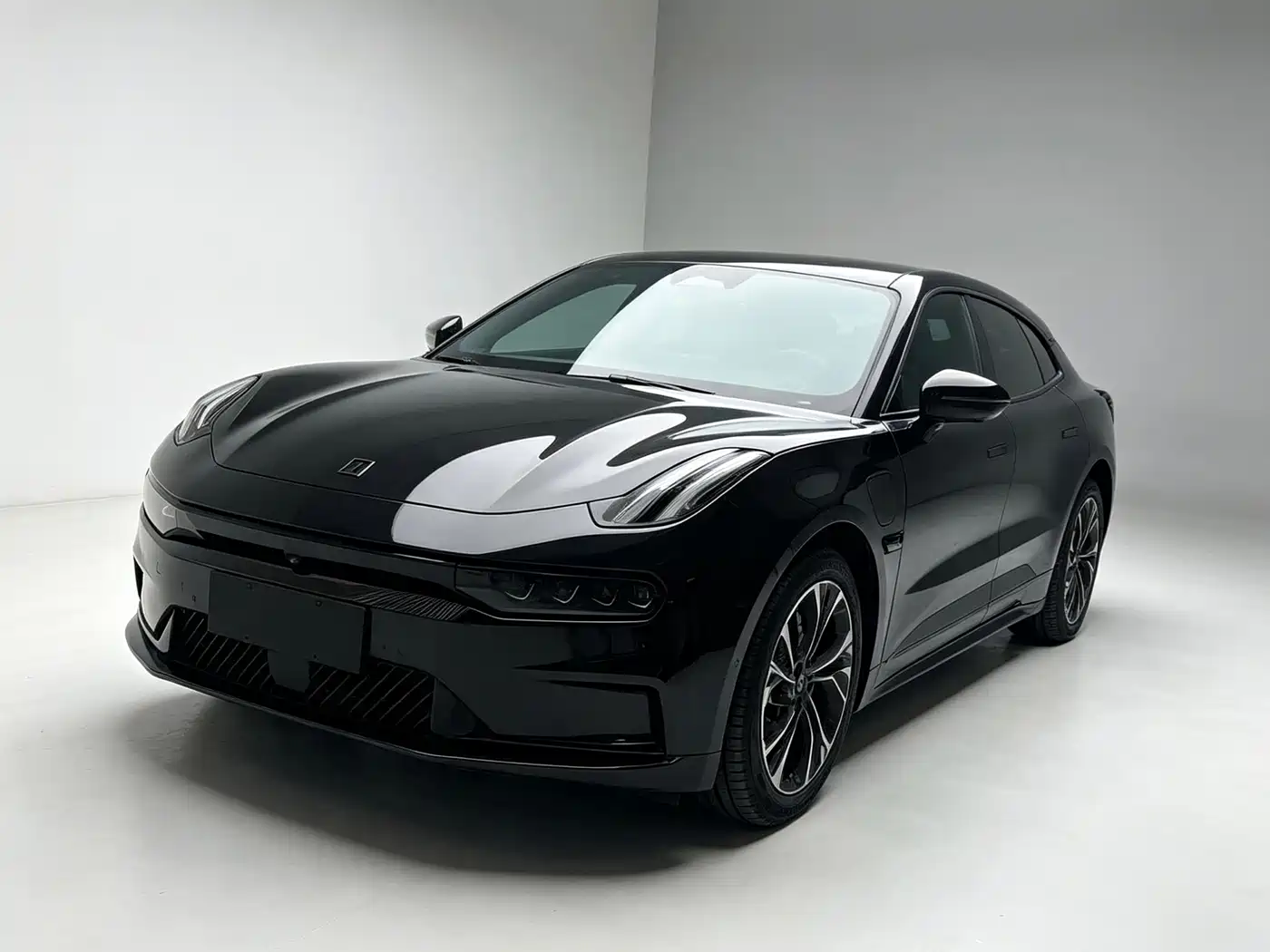 ZEEKR 001