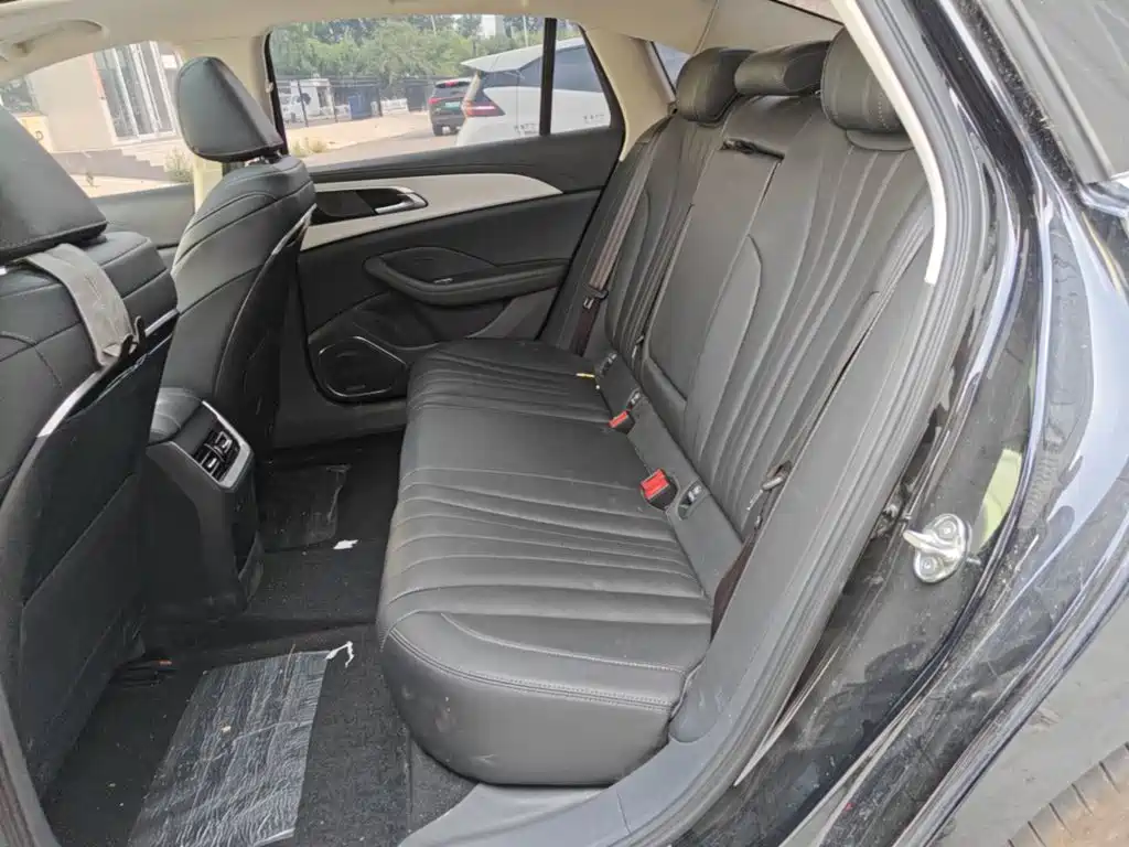 Hongqi H5 PHEV 2025 2025 130 Super Hybrid Edition