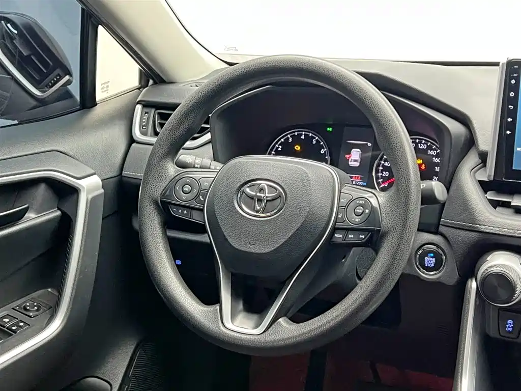 Toyota RAV4 Rongfang 2020 2.0L CVT 2WD Urban Edition фото 19