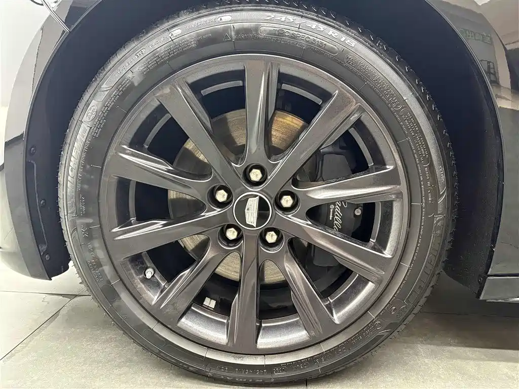 Cadillac CT5 2025 2025 Model 28T Track Performance Edition