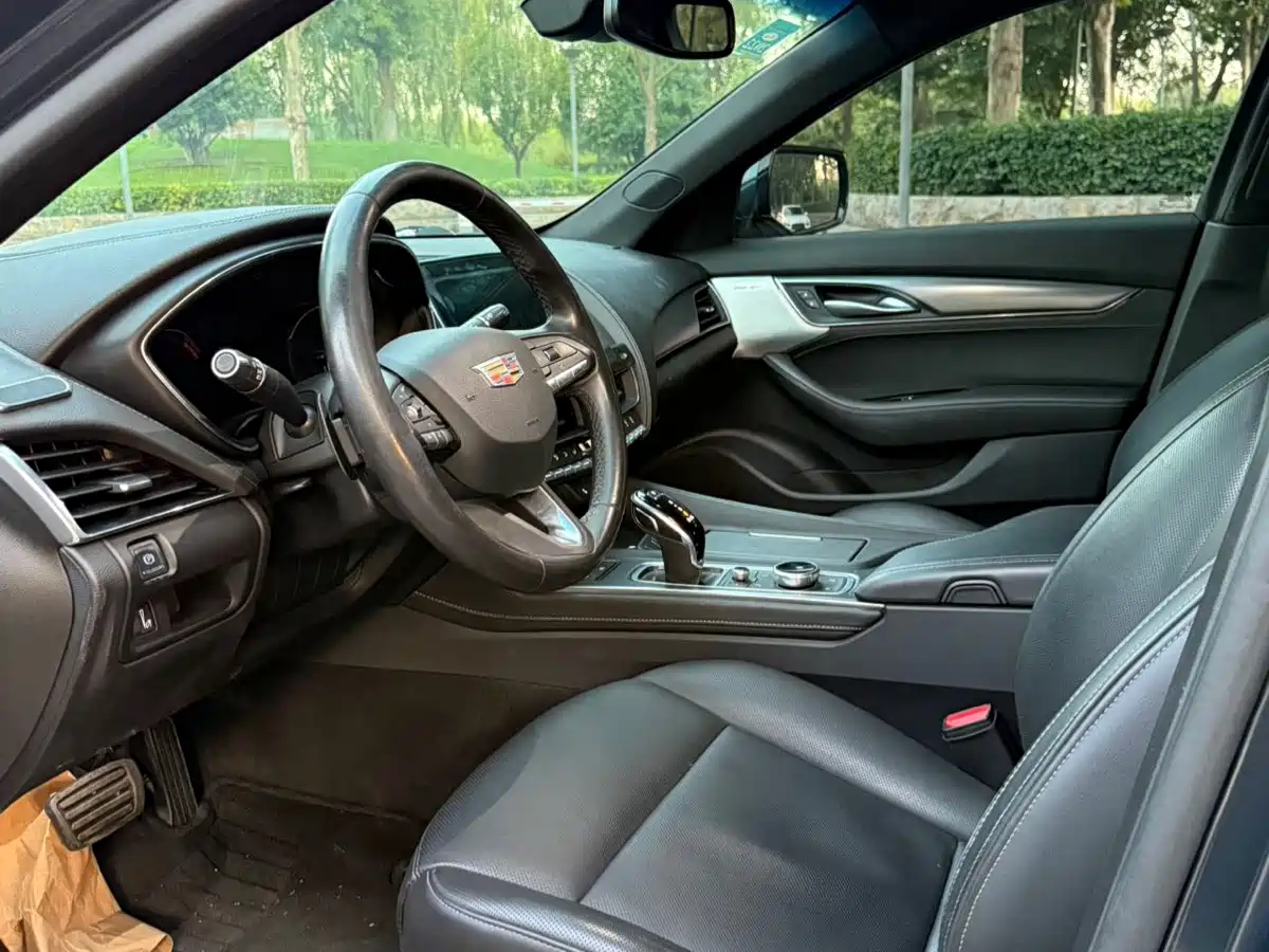Cadillac CT5 2020 2020 28T Luxury Model