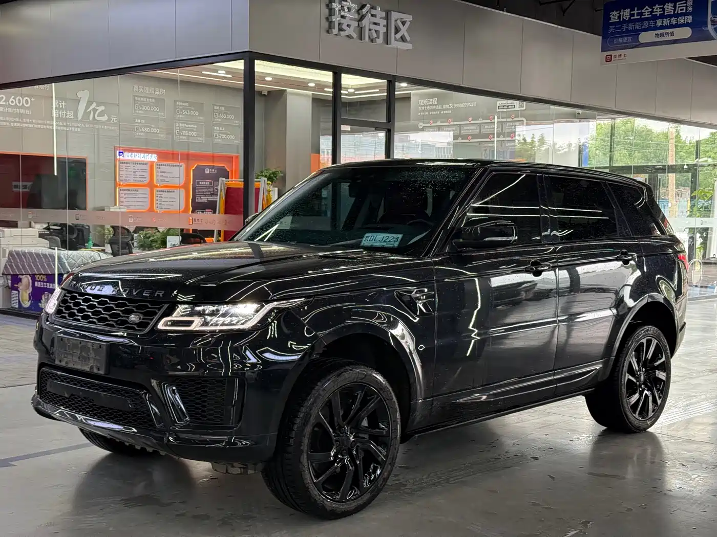 Фото 1 - Land Rover Range Rover Sport