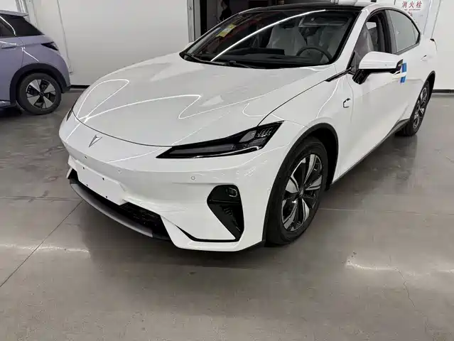 Changan Deepal DARK BLUE L07