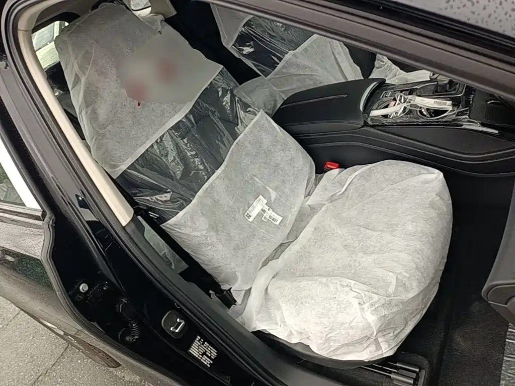 Hongqi HS3 PHEV 2026 2024 PHEV 115km Power Edition