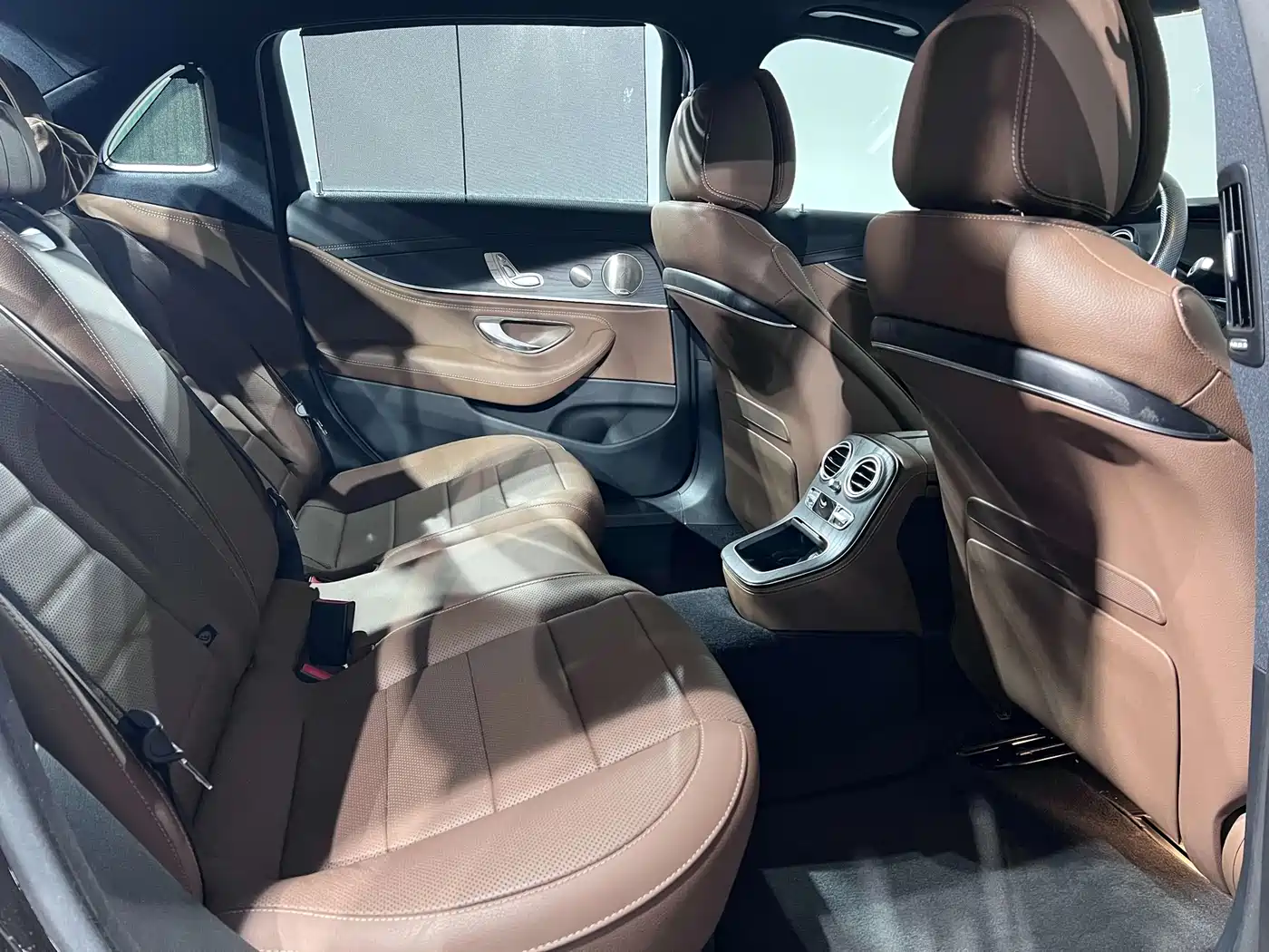 Mercedes-Benz E-Class 2023 E 300 L Sport Premium фото 9