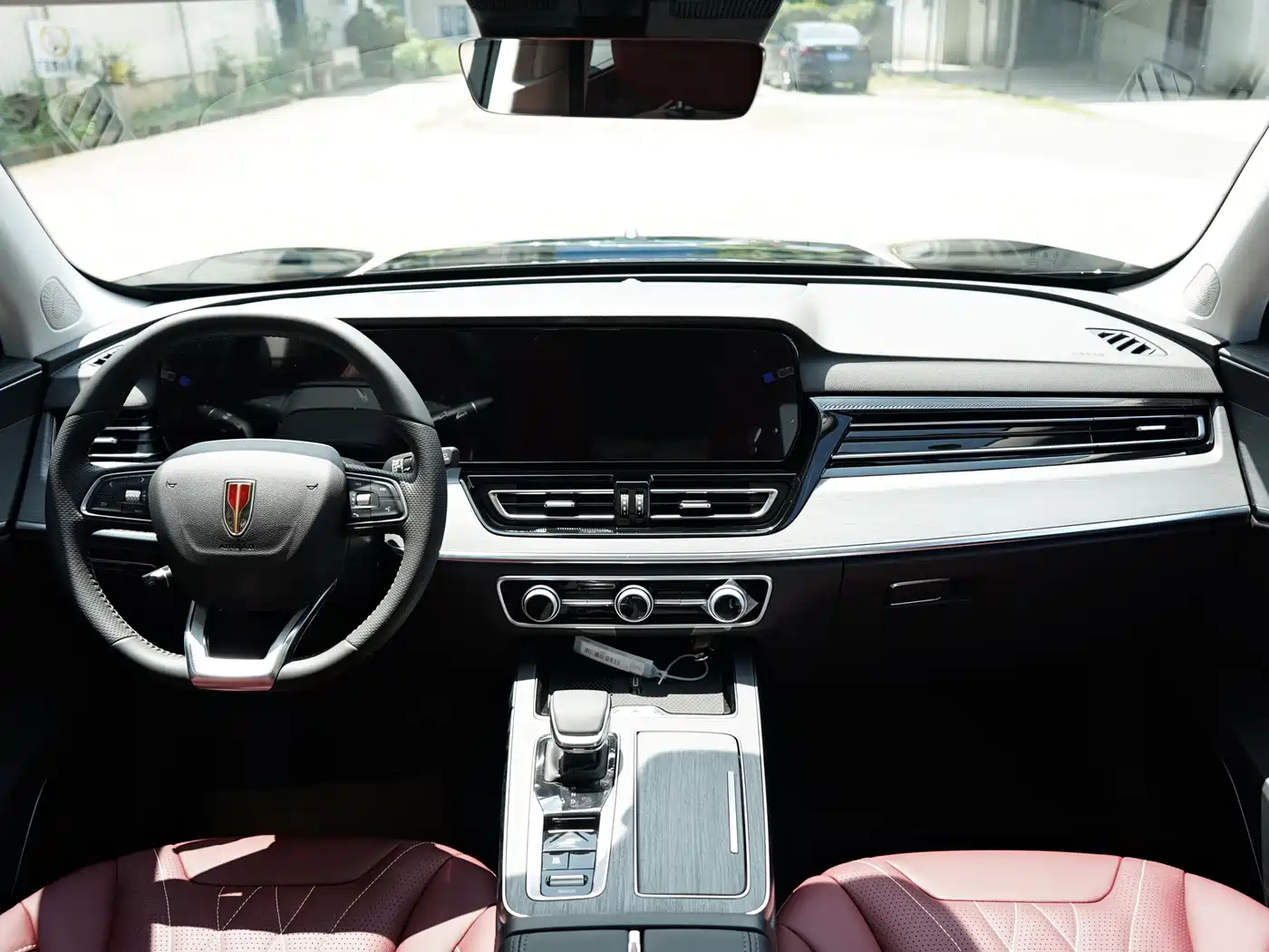 Hongqi HS5 2025 2025 2.0T 2WD Qixiang Pro