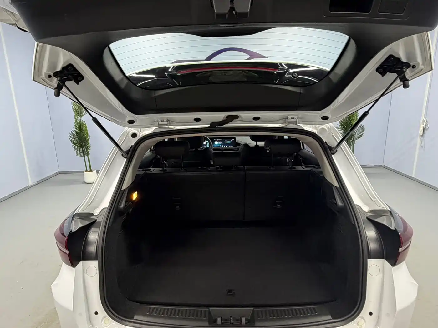 EXEED STAR WAY CHASING THE WIND