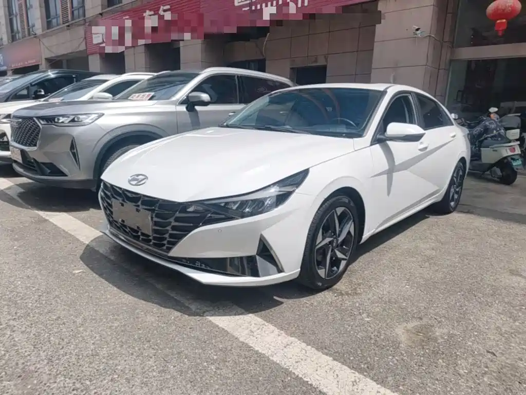 Hyundai Elantra 2022 1.5L CVT GLX Elite Edition