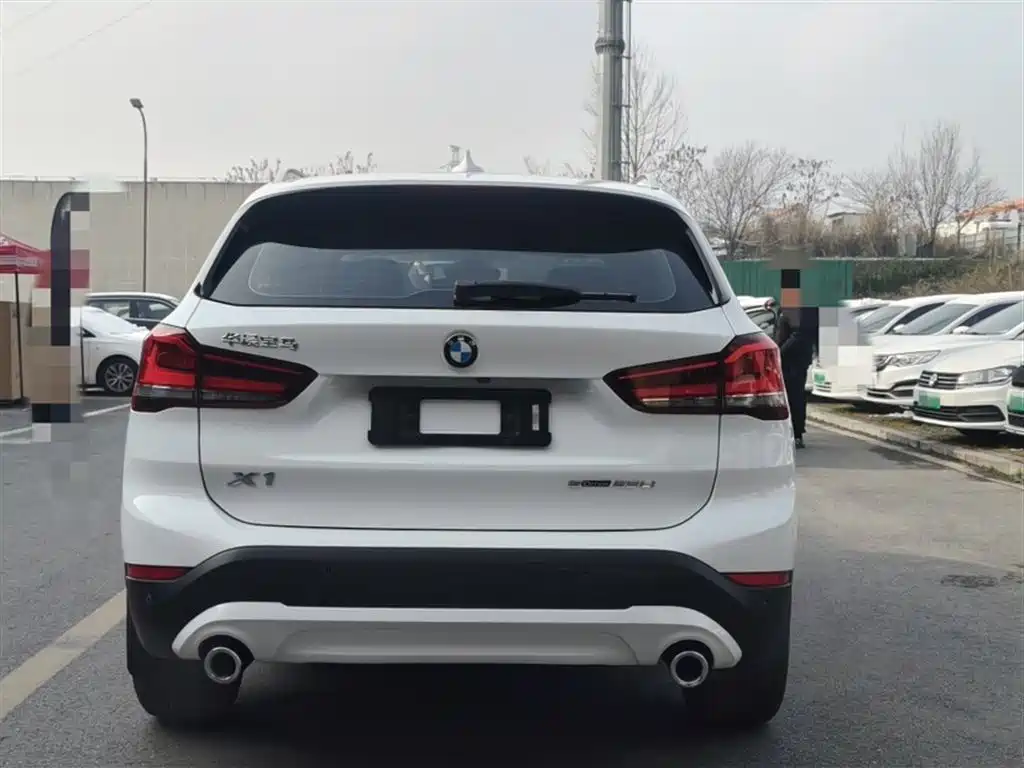 BMW X1 2020 sDrive25Li Leading Model фото 9