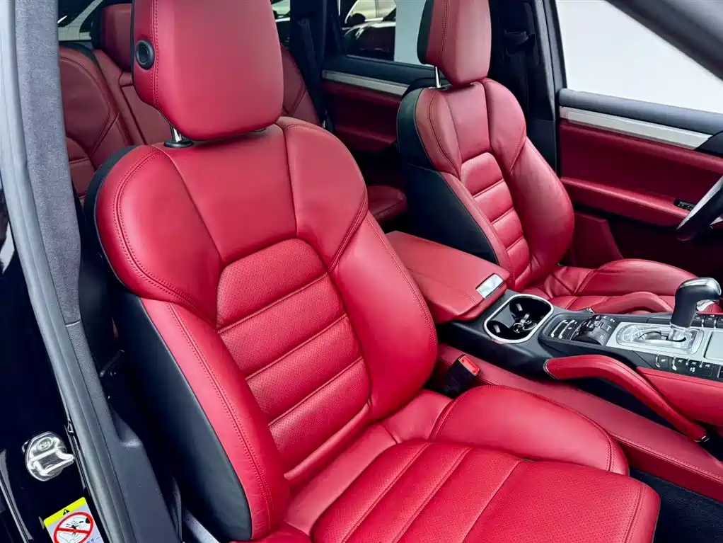 Porsche Cayenne 2016 Cayenne Turbo 4.8T фото 19