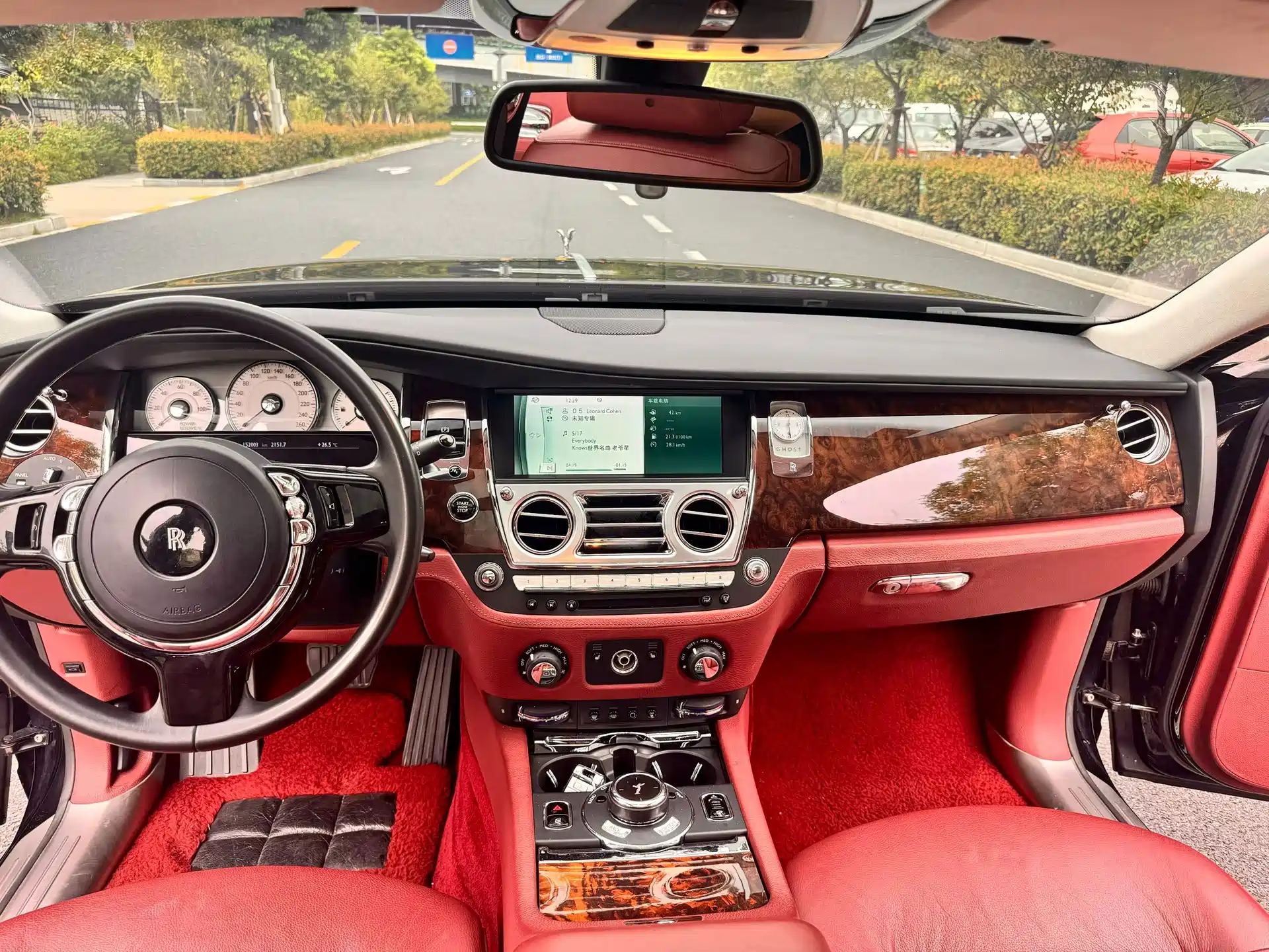 Фото 2 - Rolls-Royce Ghost