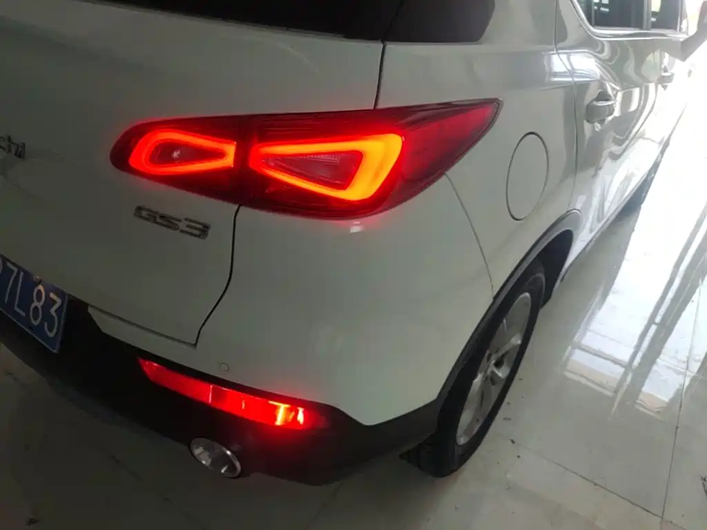 GAC Trumpchi Trumpchi GS3 2018 2017 150N Automatic Elite