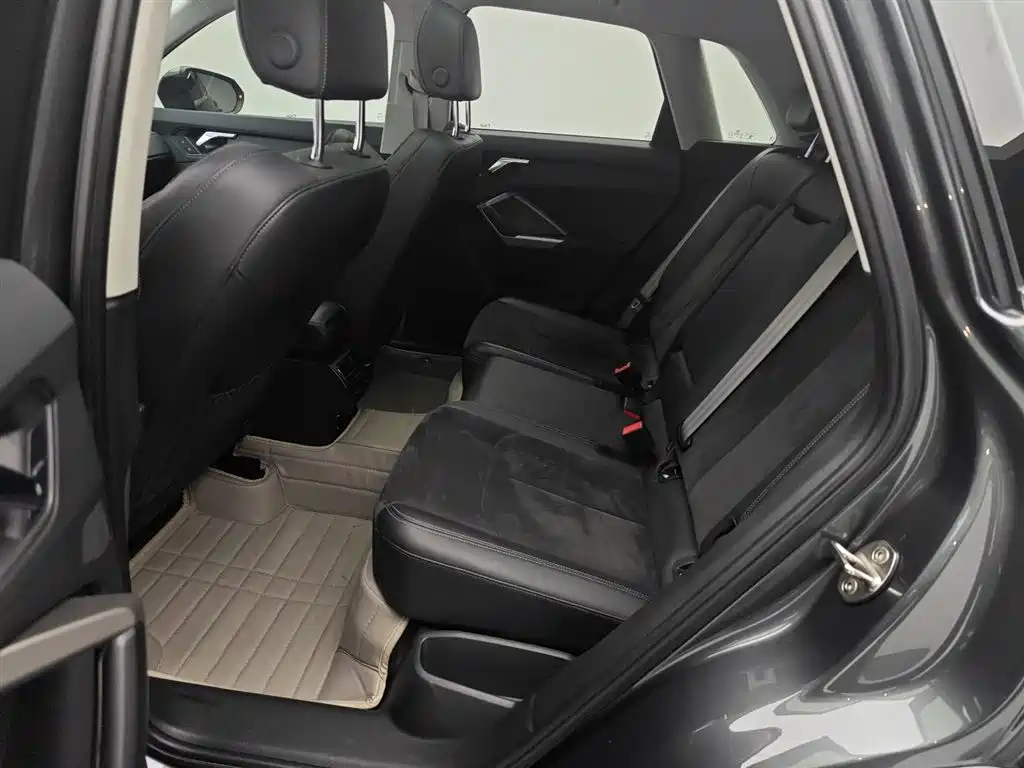 Audi Q3 2019 35 TFSI Progressive Sport фото 13