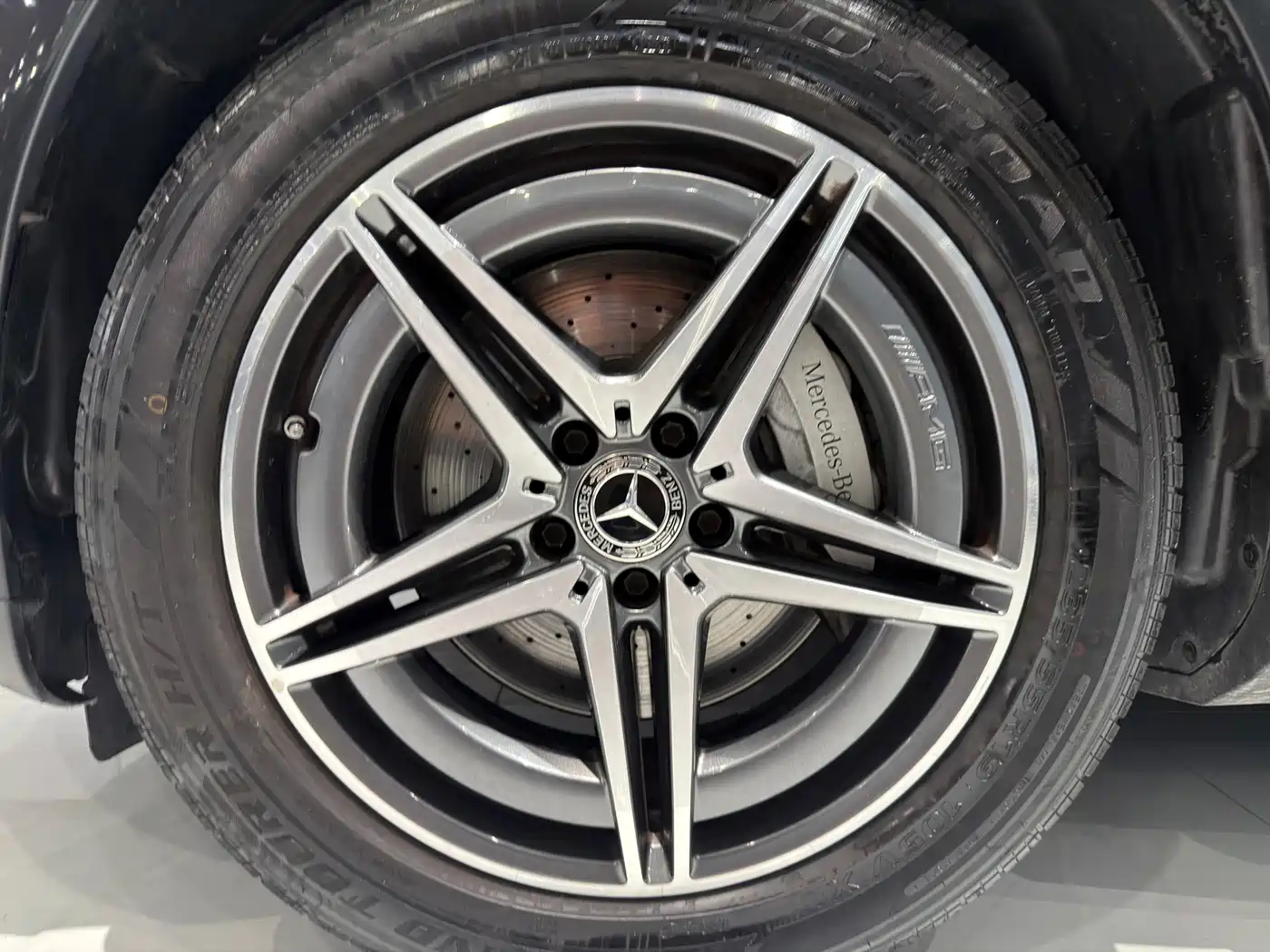 Mercedes-Benz EQC, миниатюра 5