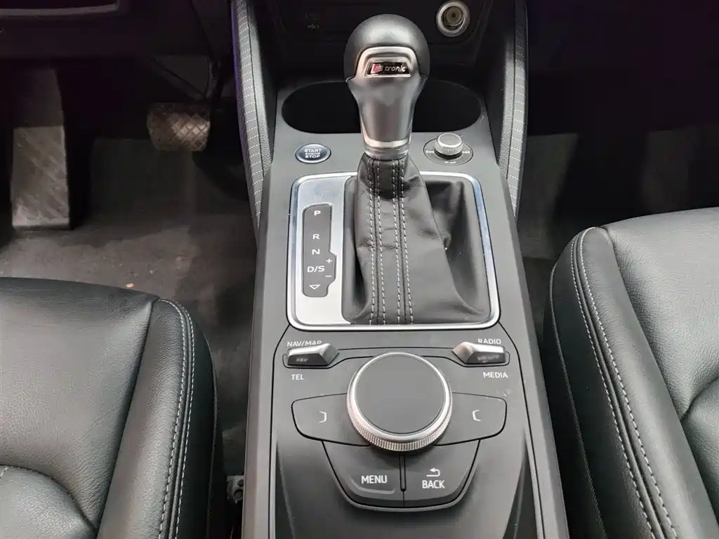 Audi Q2L 2024 35TFSI Fashion Sport фото 14