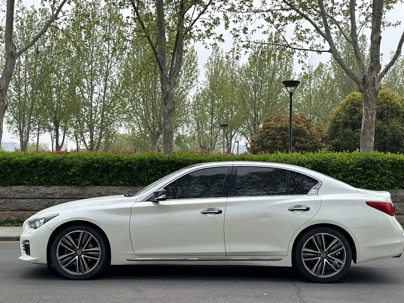 Infiniti Q50L 2015 2015 2.0T Sport