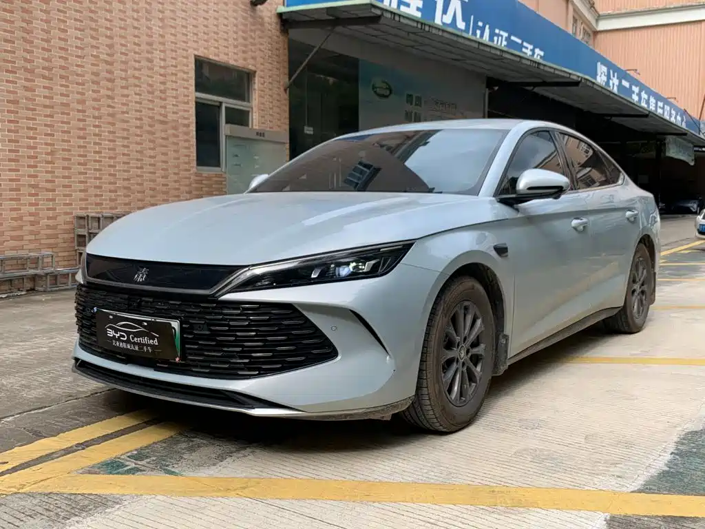 BYD Qin L 2025 DM-i Smart Drive Edition 80KM Leading