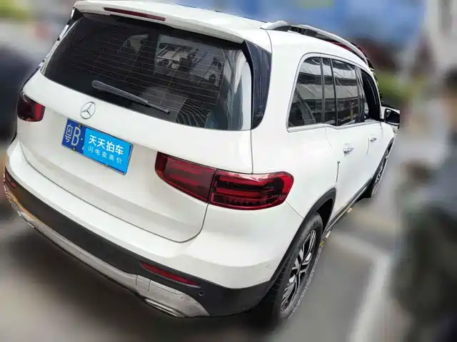 Mercedes-Benz GLB 2024 GLB 220 Dynamic — фото 2