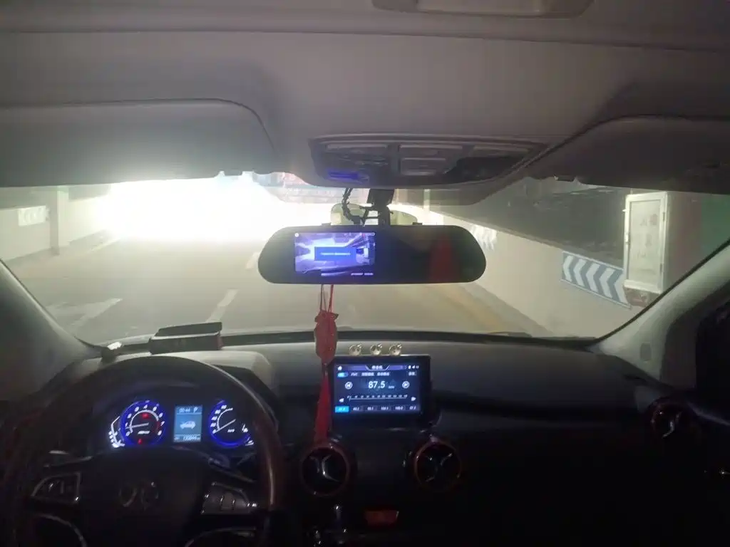 BAIC Senova X25 2016 2015 1.5L Automatic Elite