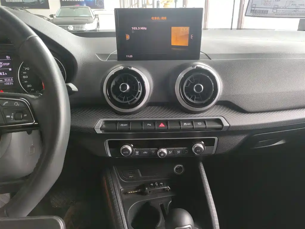 Audi Q2L 2022 35 TFSI Fashion Dynamic фото 13