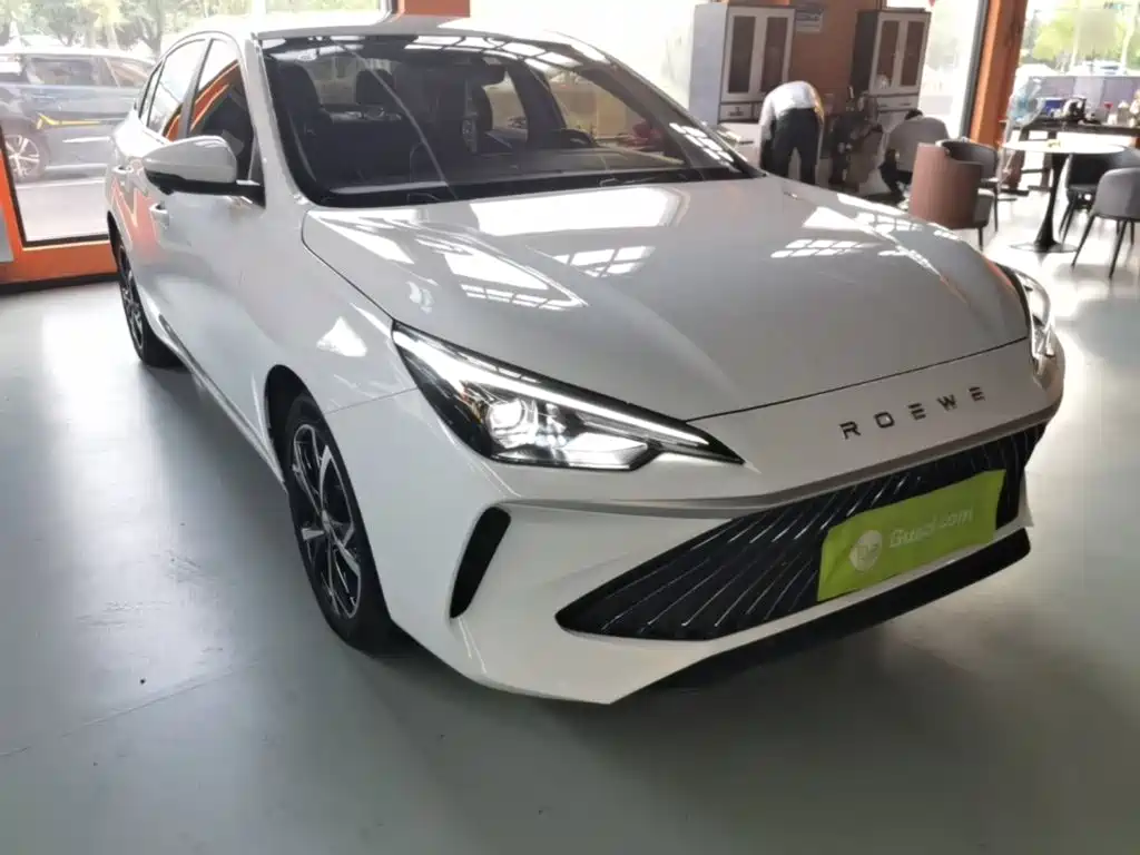 Фото 4 - Roewe i5