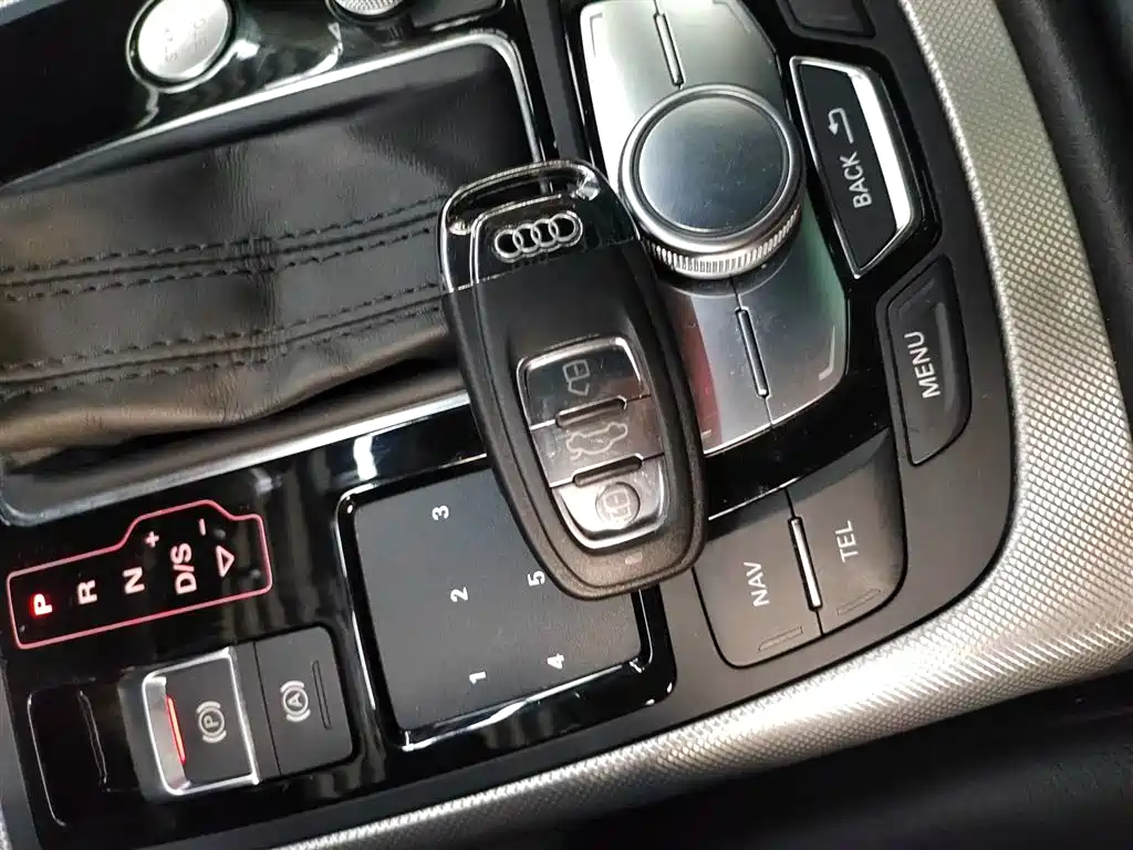 Audi A6L 2018 Model 35 TFSI Collector's Edition фото 9