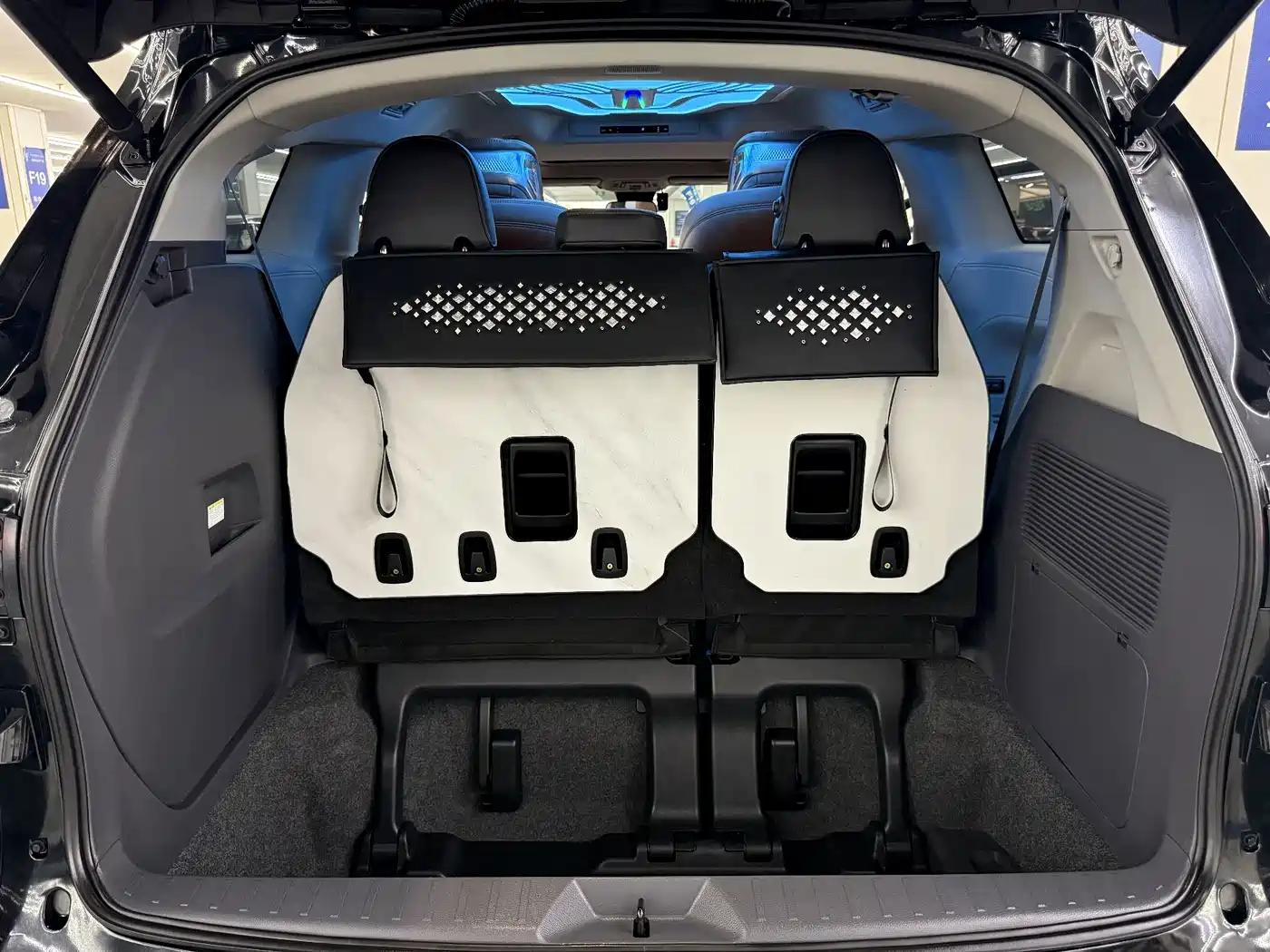 Toyota Sienna 2026 2026 Model 2.5L Hybrid 2WD Comfort Edition