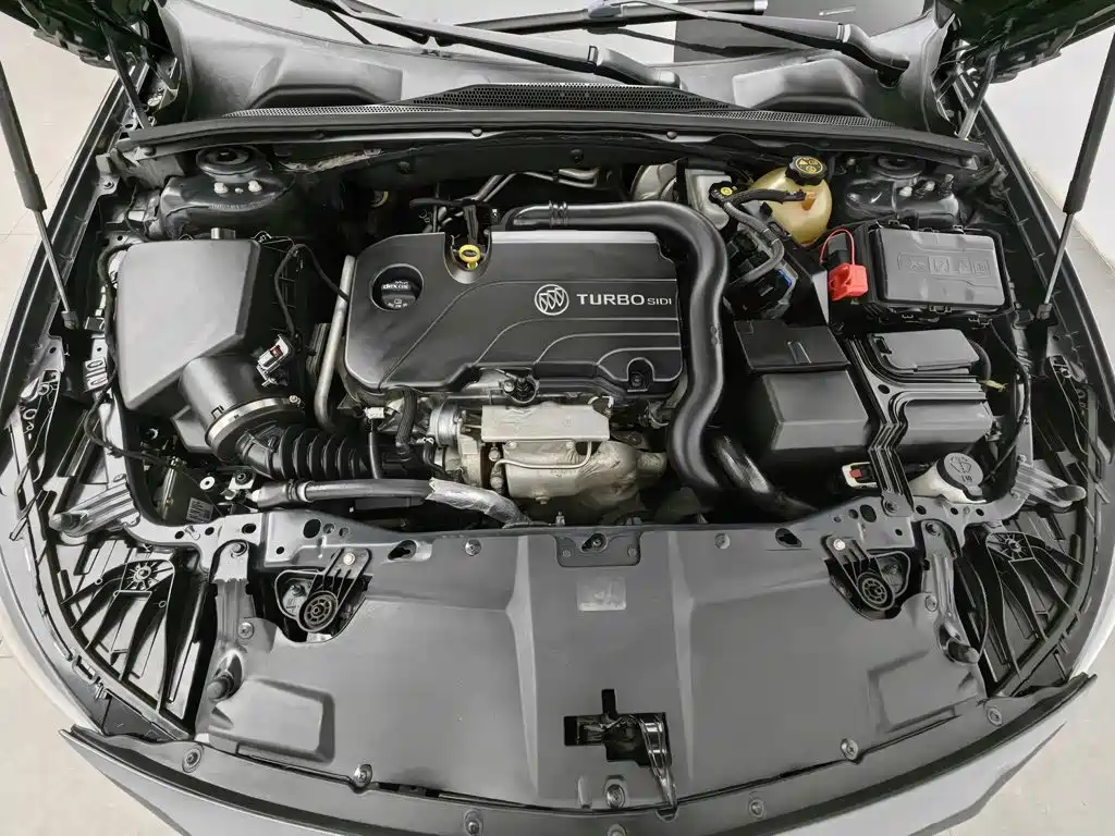 Фото 6 - Buick Regal