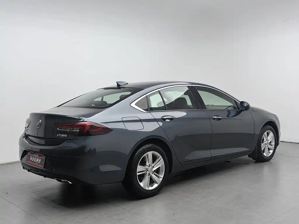 Фото 2 - Buick Regal