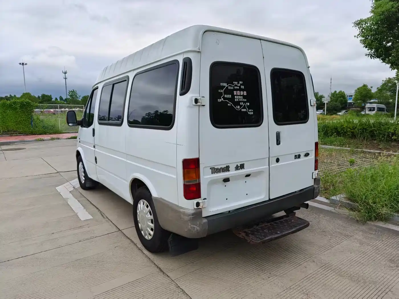 Ford Classic Transit 2016 2016 Model 2.8T Diesel Short Wheelbase 6-Seat Medium Roof Multi-Purpose Vehicle JX493ZLQ4