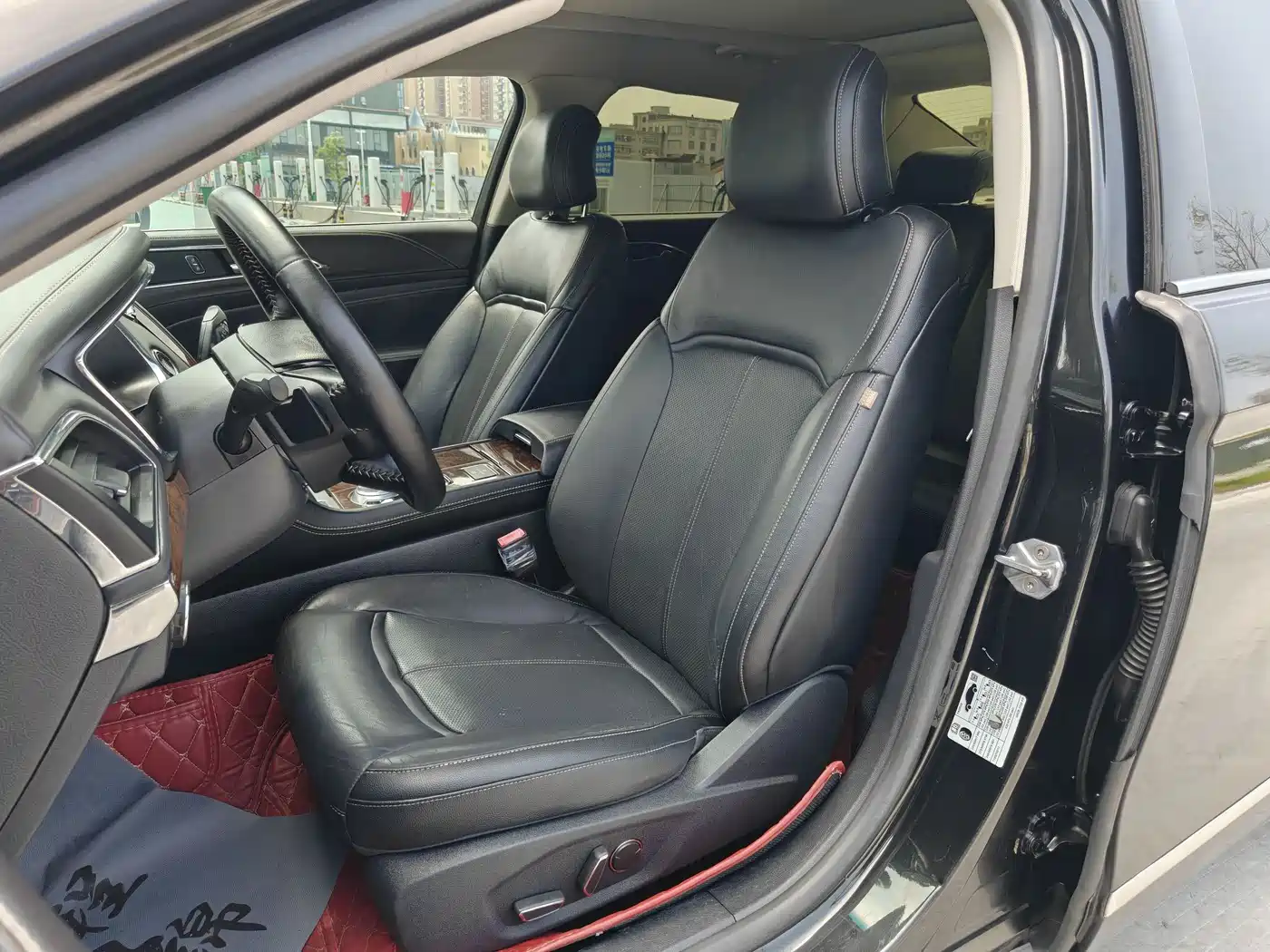 Фото 21 - Ford Taurus