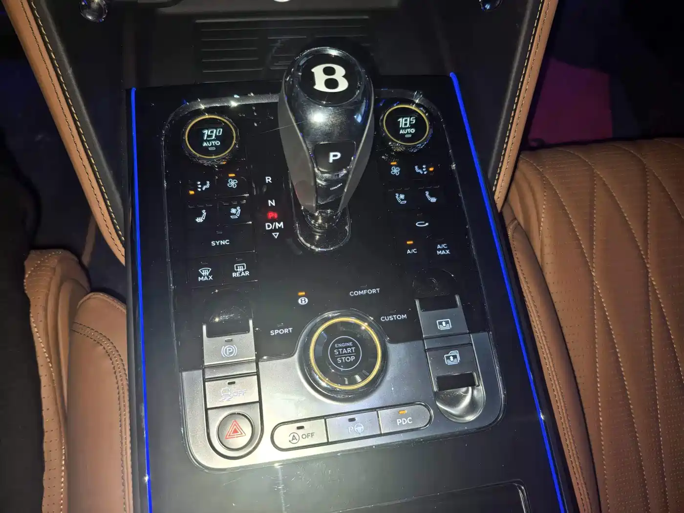 Bentley Flying Spur 2026 2024 4.0T V8 Elegance Edition