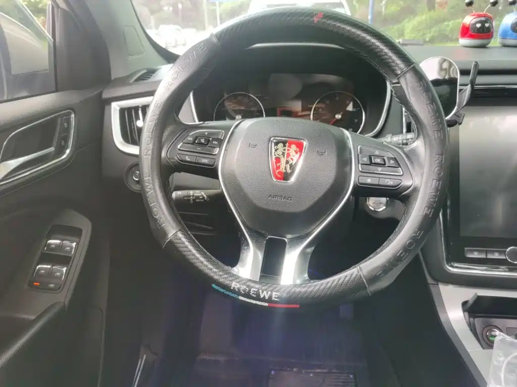 Фото 3 - Roewe RX5