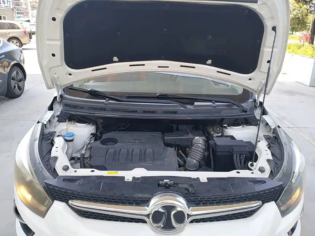 BAIC Senova X25 2017 2015 1.5L Manual Elite Type