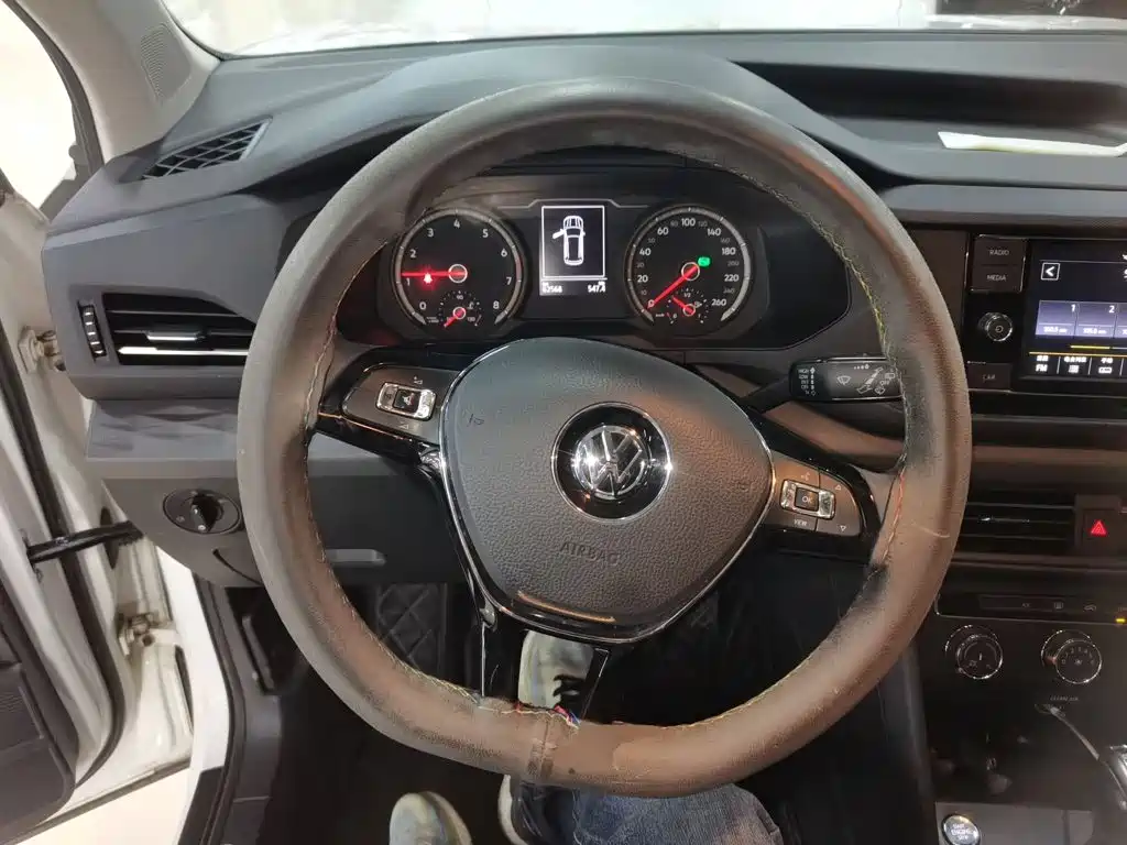 Volkswagen Tharu, миниатюра 7