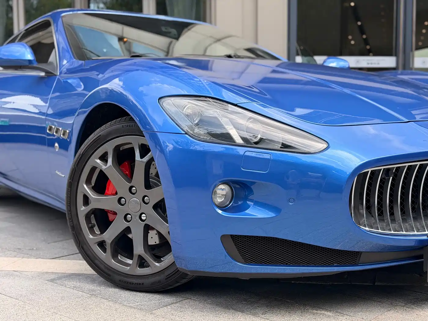 Maserati GranTurismo 2015 2007 4.2L Standard