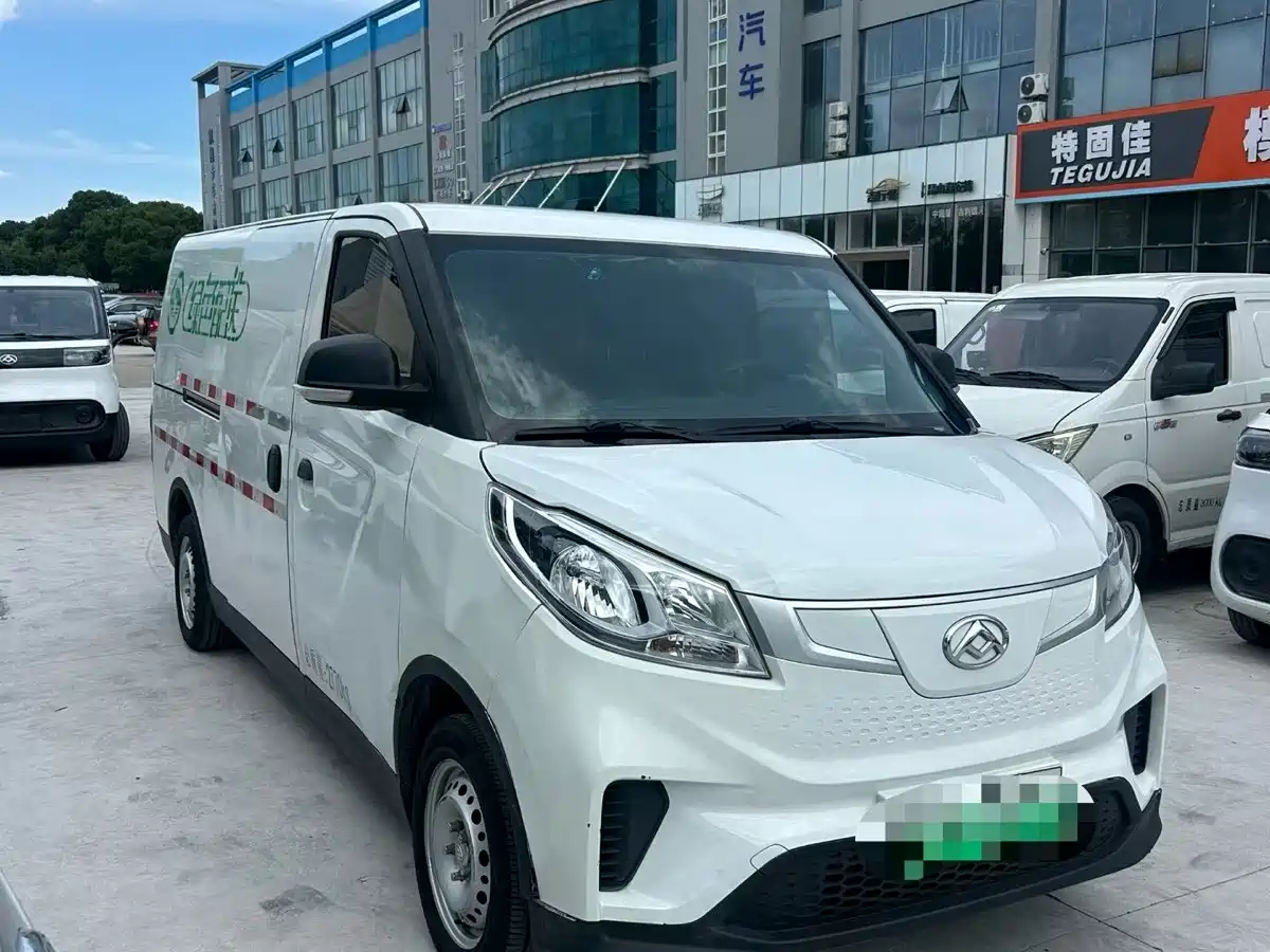 SAIC Maxus Maxus EV30 2024 2023 Pure Electric Intelligent Logistics Expert Long Wheelbase CATL