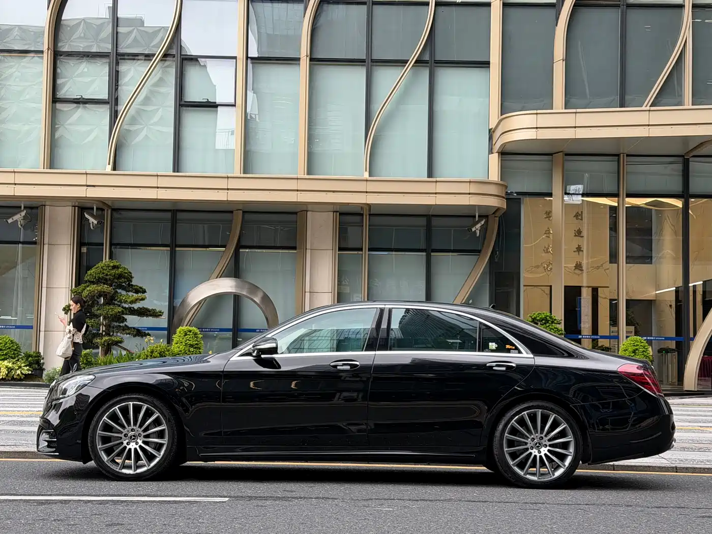 Mercedes-Benz S-Class 2019 S 450 L 4MATIC фото 4