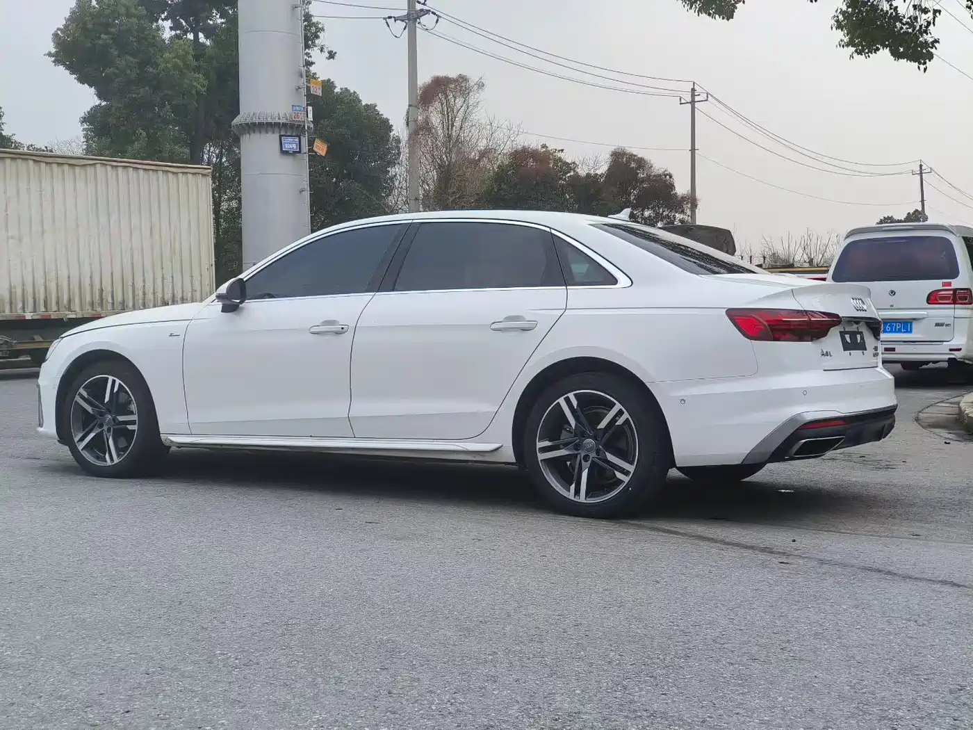 Audi A4L 2022 40 TFSI Luxury Dynamic фото 9