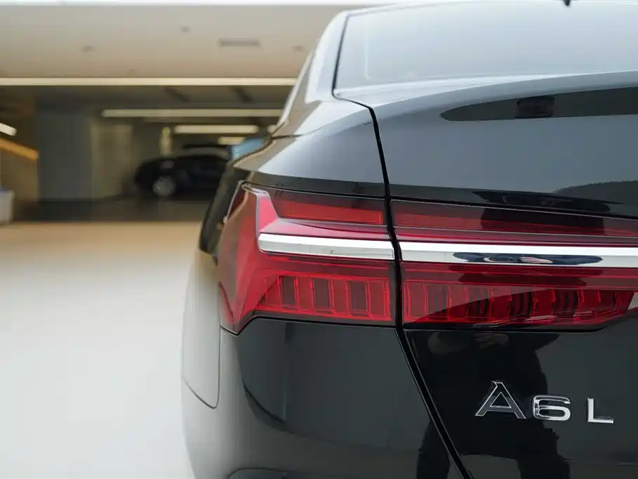 Audi A6L 2024 45 TFSI quattro Premium Dynamic фото 16