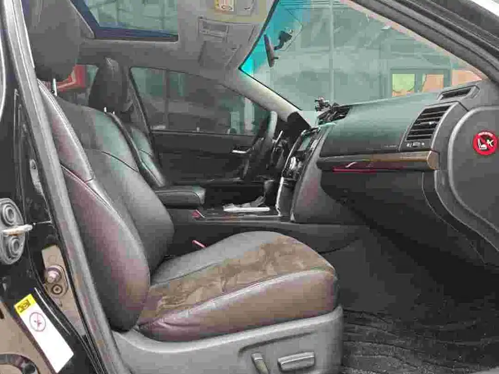 Toyota Reiz 2013 2.5V Premium Edition фото 23