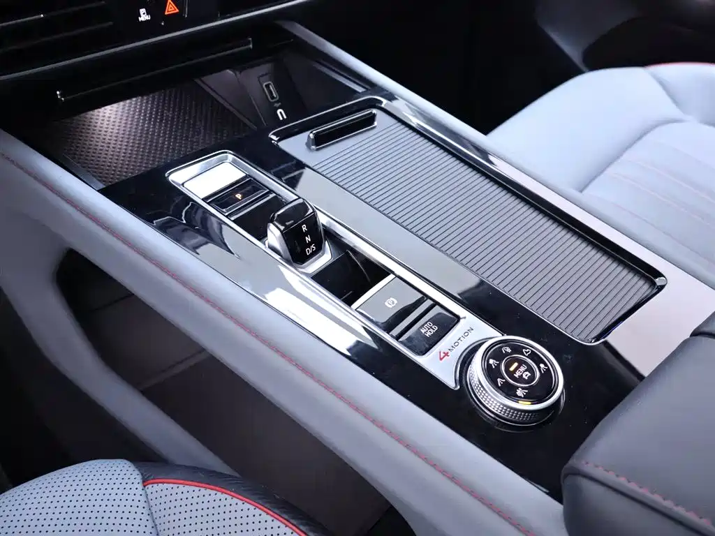 VOLKSWAGEN TOURANG
