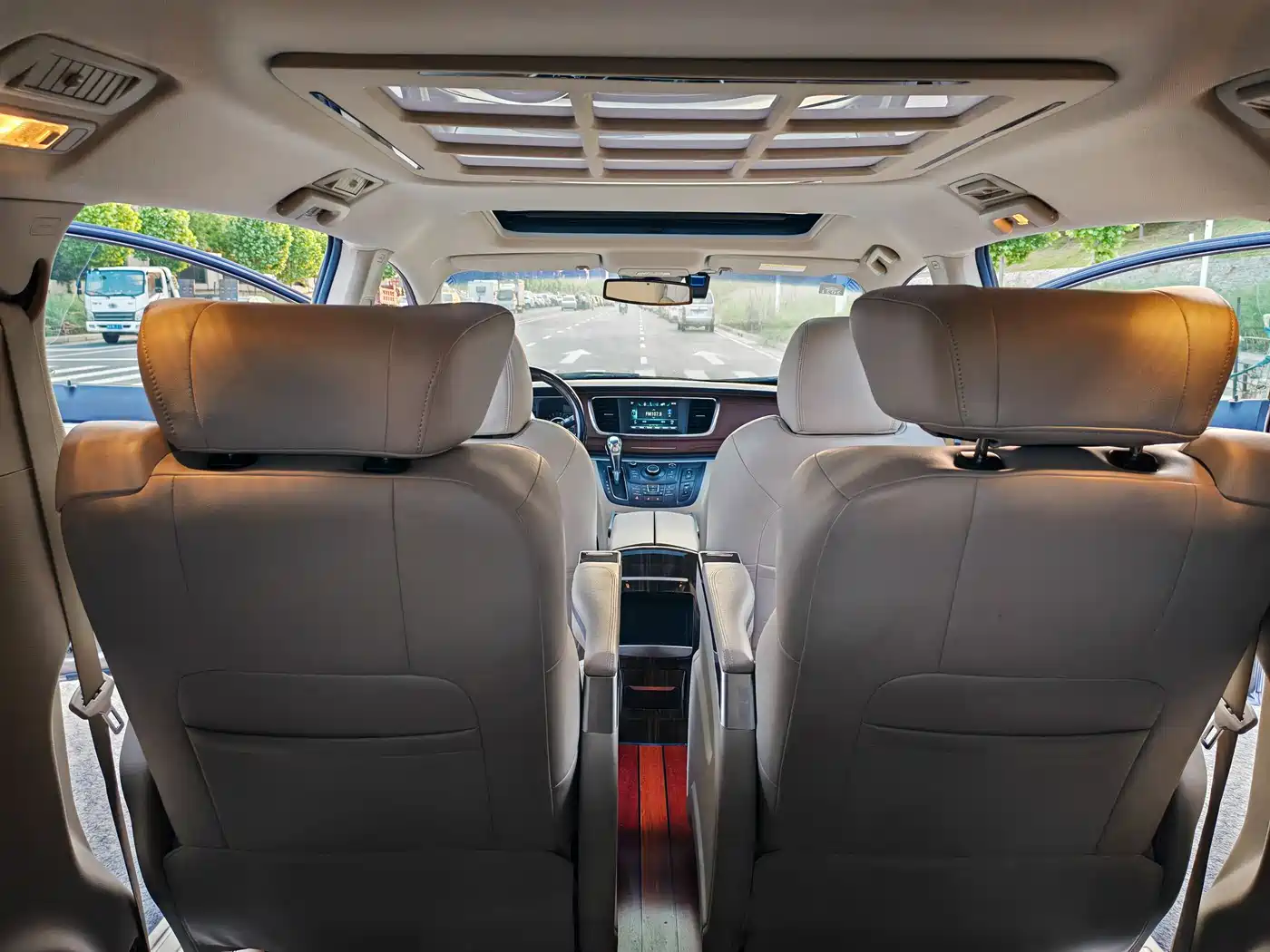 Buick GL8 2017 25S Premium Model China V фото 8